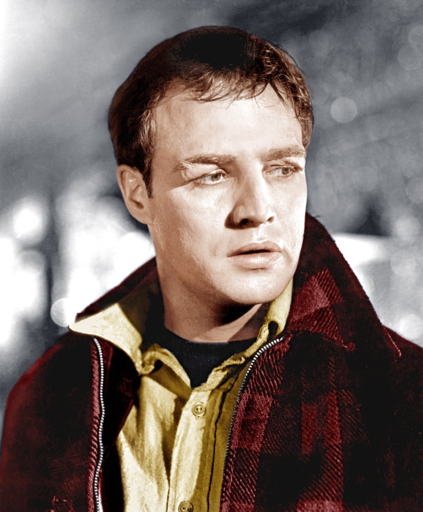 On The Waterfront Canvas Art - (16 x 20)