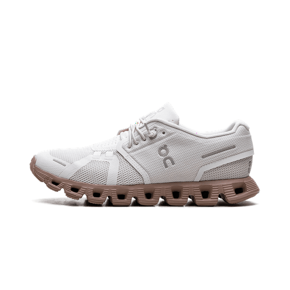 On WOMENS On Cloud 5 WMNS "Sand Rosebrown" 59.97767 from Stadium Goods