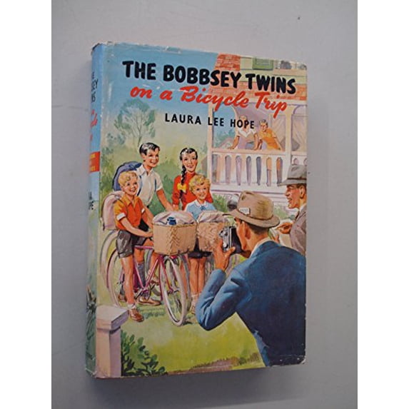 Pre-Owned The Bobbsey Twins on a Bicycle Trip Paperback