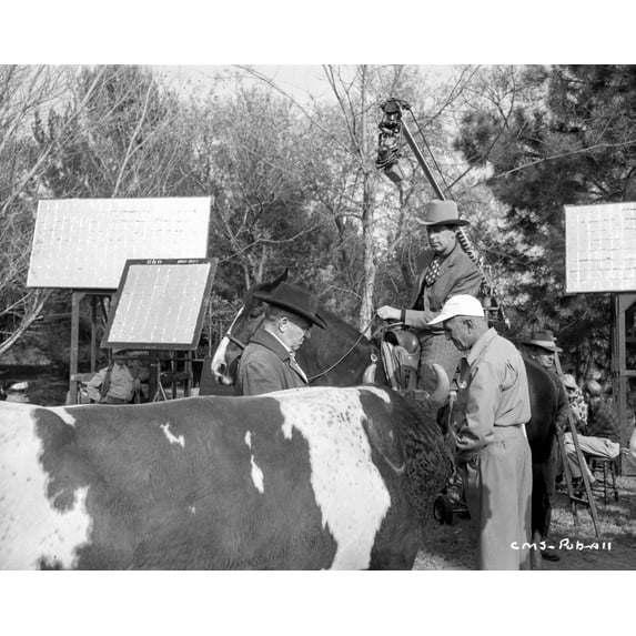 On set of Never a Dull Moment Photo Print (24 x 30)