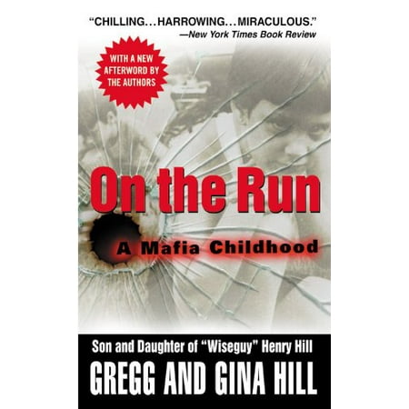 Pre-Owned On the Run: A Mafia Childhood Paperback