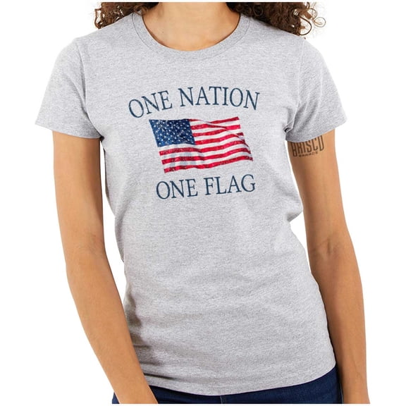 One Nation Distressed Flag USA Pride Womens Slim Fit Graphic Tee Brisco Brands L