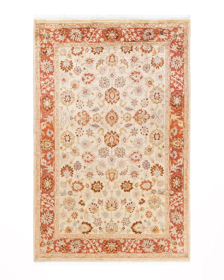 Ivory and Rust Hand-Knotted Wool Oriental 4' x 6' Rug
