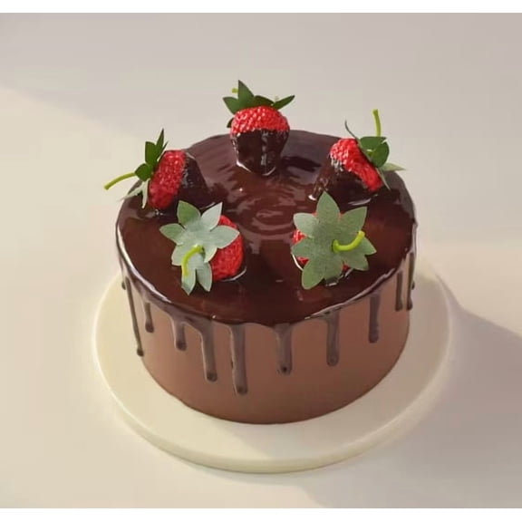 One random model contains a realistic cake display prop; this decorative cake model is suitable for store, home décor, and party displays.