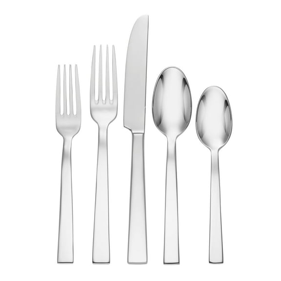 Oneida Aero 20-Piece Flatware Set.