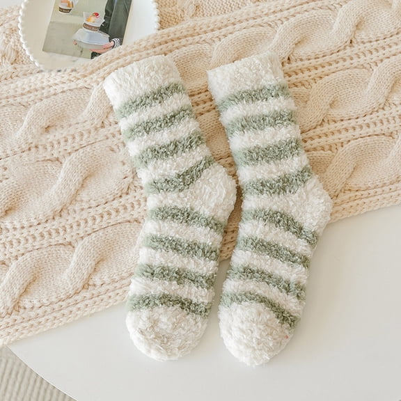 Only Moment Soft Winter Socks sleeping socks polyester Gift for Women & Men - Super Soft Luxurious Fabric Sleep Socks Green One Size