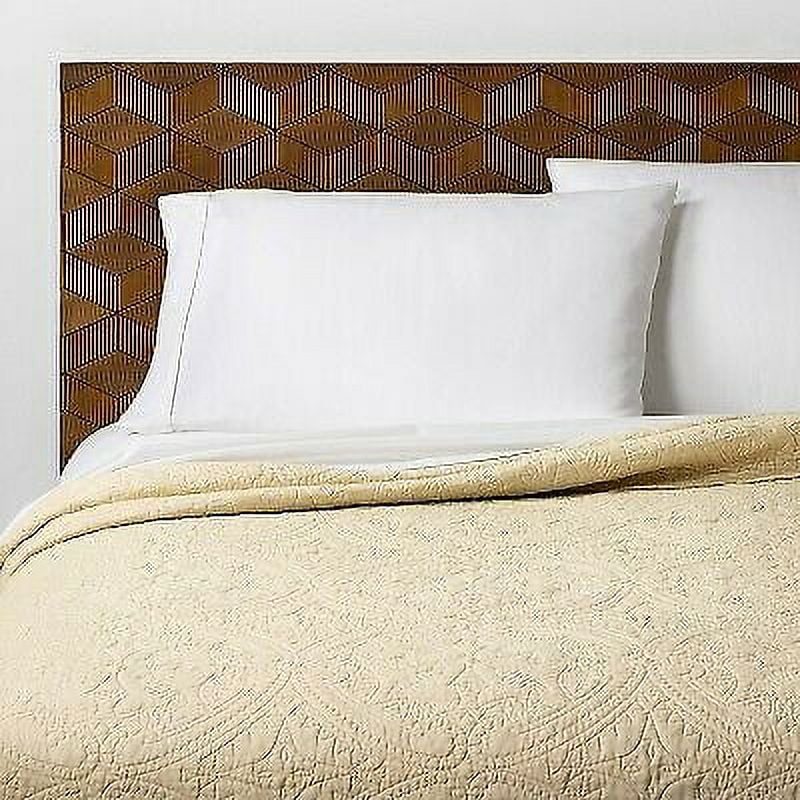 Opalhouse Medallion Stitched Quilt Full/Queen