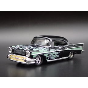 Open Box 1957 57 CHEVY CHEVROLET BEL AIR 1:64 SCALE COLLECTIBLE DIORAMA DIECAST MODEL CAR