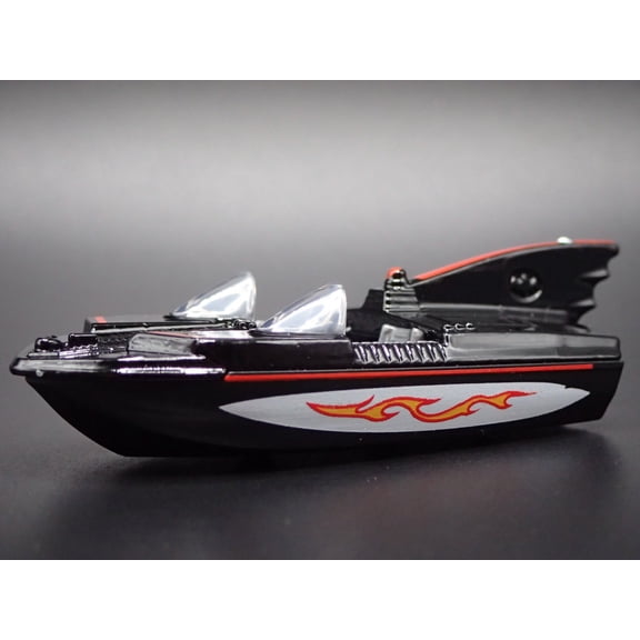 Open Box 1966 66 BATMAN BAT BOAT ADAM WEST BLACK 1/64 SCALE COLLECTIBLE DIECAST MODEL CAR