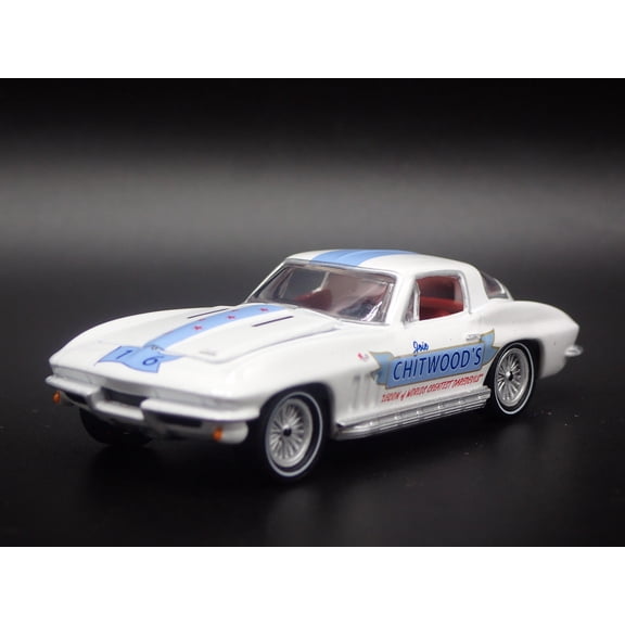 Open Box 1966 66 CHEVY CHEVROLET CORVETTE JOSIE CHITWOOD 1:64 SCALE DIECAST MODEL CAR