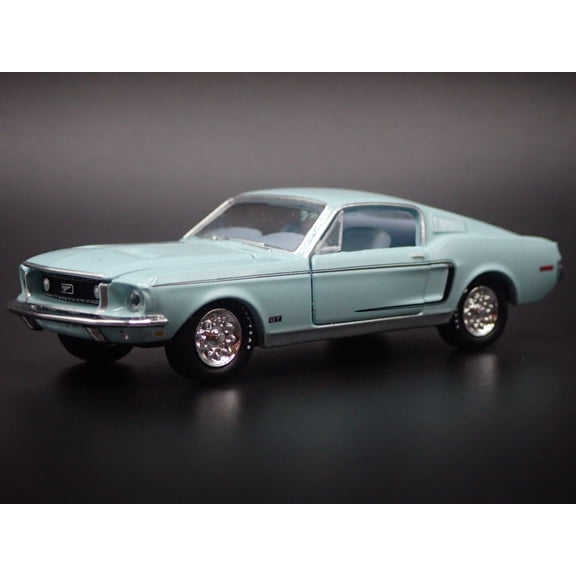 Open Box 1968 68 FORD MUSTANG GT 390 FASTBACK BLUE 1:64 SCALE DIORAMA DIECAST MODEL CAR