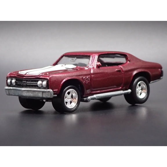Open Box 1970 70 CHEVY CHEVROLET CHEVELLE SS RARE 1:64 SCALE DIORAMA DIECAST MODEL CAR
