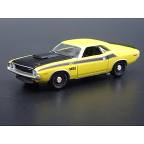 Open Box 1970 70 DODGE CHALLENGER TA T/A 1/64 SCALE COLLECTIBLE DIORAMA DIECAST MODEL CAR