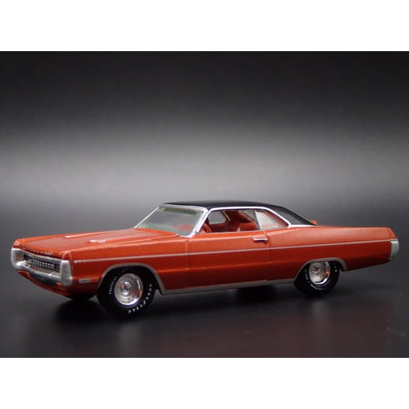 Open Box 1970 70 PLYMOUTH SPORT FURY GT BURNT ORANGE 1/64 SCALE DIORAMA DIECAST MODEL CAR
