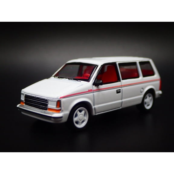 Open Box 1984-1990 PLYMOUTH VOYAGER TURBO MINIVAN CARAVAN 1/64 SCALE DIECAST MODEL CAR