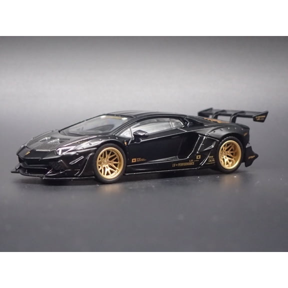 Open Box 2012-2022 LAMBORGHINI AVENTADOR SUPER CAR 1:64 SCALE DIORAMA DIECAST MODEL CAR
