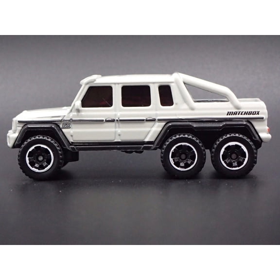 Open Box 2013-2015 MERCEDES-BENZ G63 AMG 6X6 G WAGON OFF WHT 1:64 SCALE DIECAST MODEL CAR
