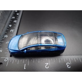 Open Box 2020-2025 TESLA MODEL Y SUV 1:64 SCALE COLLECTIBLE DIORAMA DIECAST MODEL CAR
