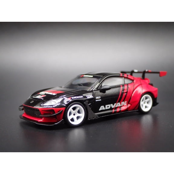 Open Box 2021-2026 TOYOTA GR86 HKS TYPE R ADVAN 1/64 SCALE DIORAMA DIECAST MODEL CAR