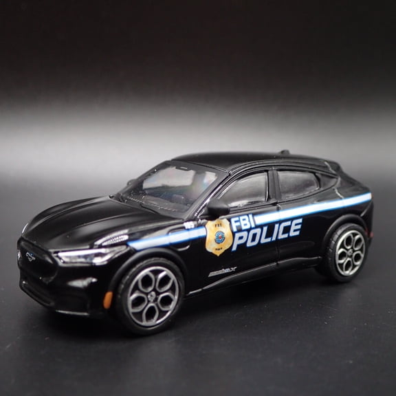 Open Box 2022 FORD MUSTANG MACH E FBI WASHINGTON, DC POLICE 1:64 SCALE DIECAST MODEL CAR