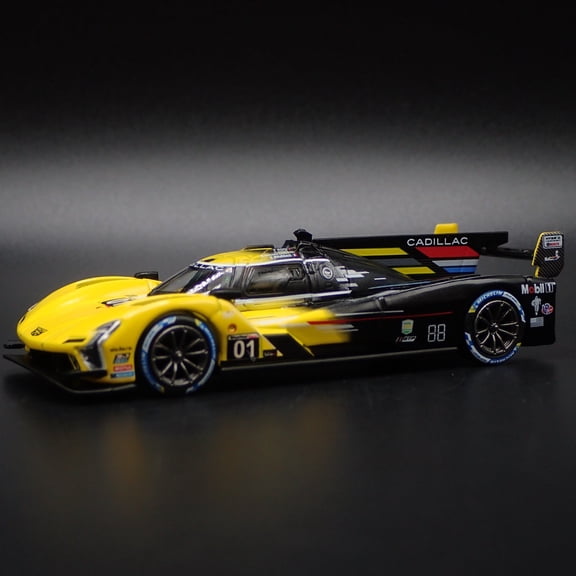 Open Box CADILLAC V SERIES R #01 2023 IMSA DAYTONA 24 HRS 1:64 SCALE DIECAST MODEL CAR