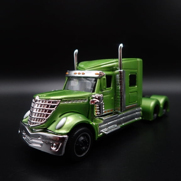Open Box INTERNATIONAL LONESTAR CAB BIG RIG 1/64 SCALE COLLECTIBLE DIECAST MODEL CAR