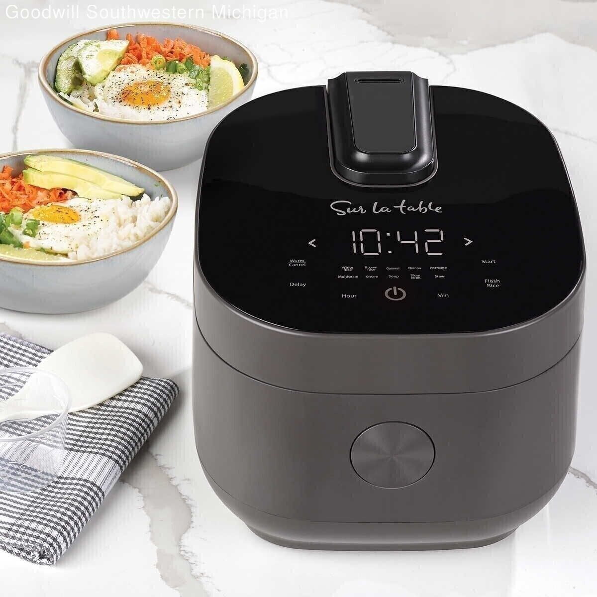 https://i5.walmartimages.com/seo/Open-Box-Sur-La-Table-Rice-Cooker-with-Induction-Technology-Black-SLT-5801_6af96c46-c038-4687-bb69-1efb7c8d8ba5.e6919b4030c7cd1f463966d9ba73c488.jpeg
