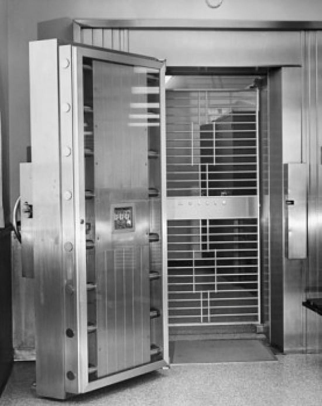 Open door of bank vault Canvas Art - (18 x 24)
