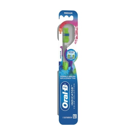 Oral-B Advance Clean Manual Toothbrush, Medium (Color May Vary) (Pack of 2)
