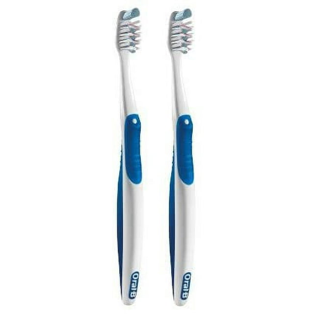 OralB Cross Action Gentle Clean Manual Toothbrush 35 Extra Soft