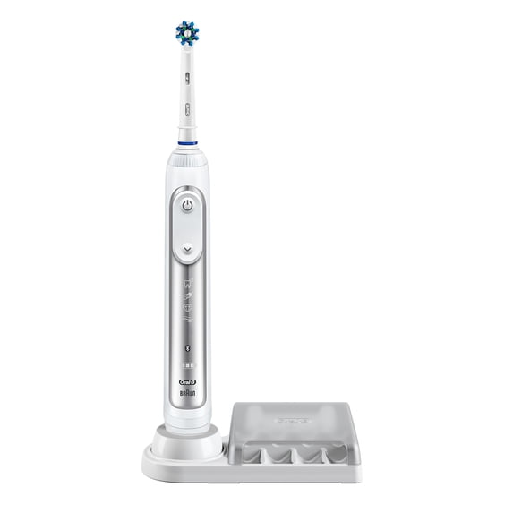 Oral-B Genius 6000 Electric Toothbrush, Powered by Braun, White