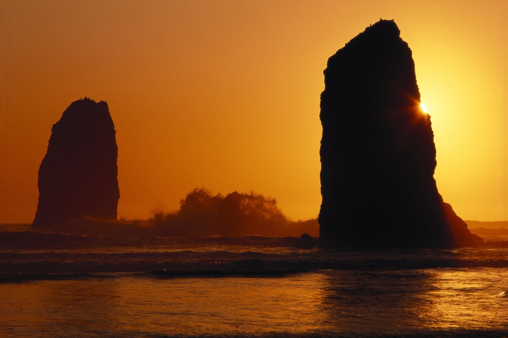 Oregon Coast Sunset Over Sea Stacks At Cannon Beach Canvas Art - Liysa Swart Design Pics (38 x 24)