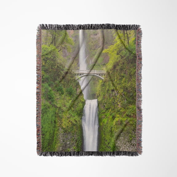 Oregon, Columbia River Gorge National Scenic Area, Multnomah Falls, Woven Blanket