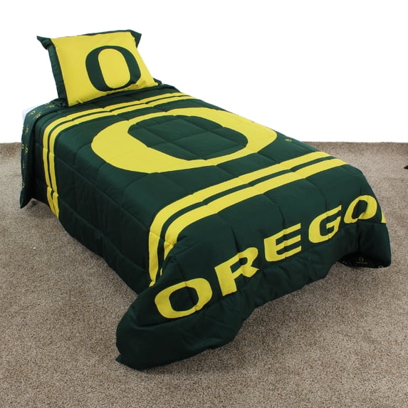 Oregon Ducks 2 Pc Reversible Polyester Comforter Set, 1 Comforter, 1 Sham, Twin