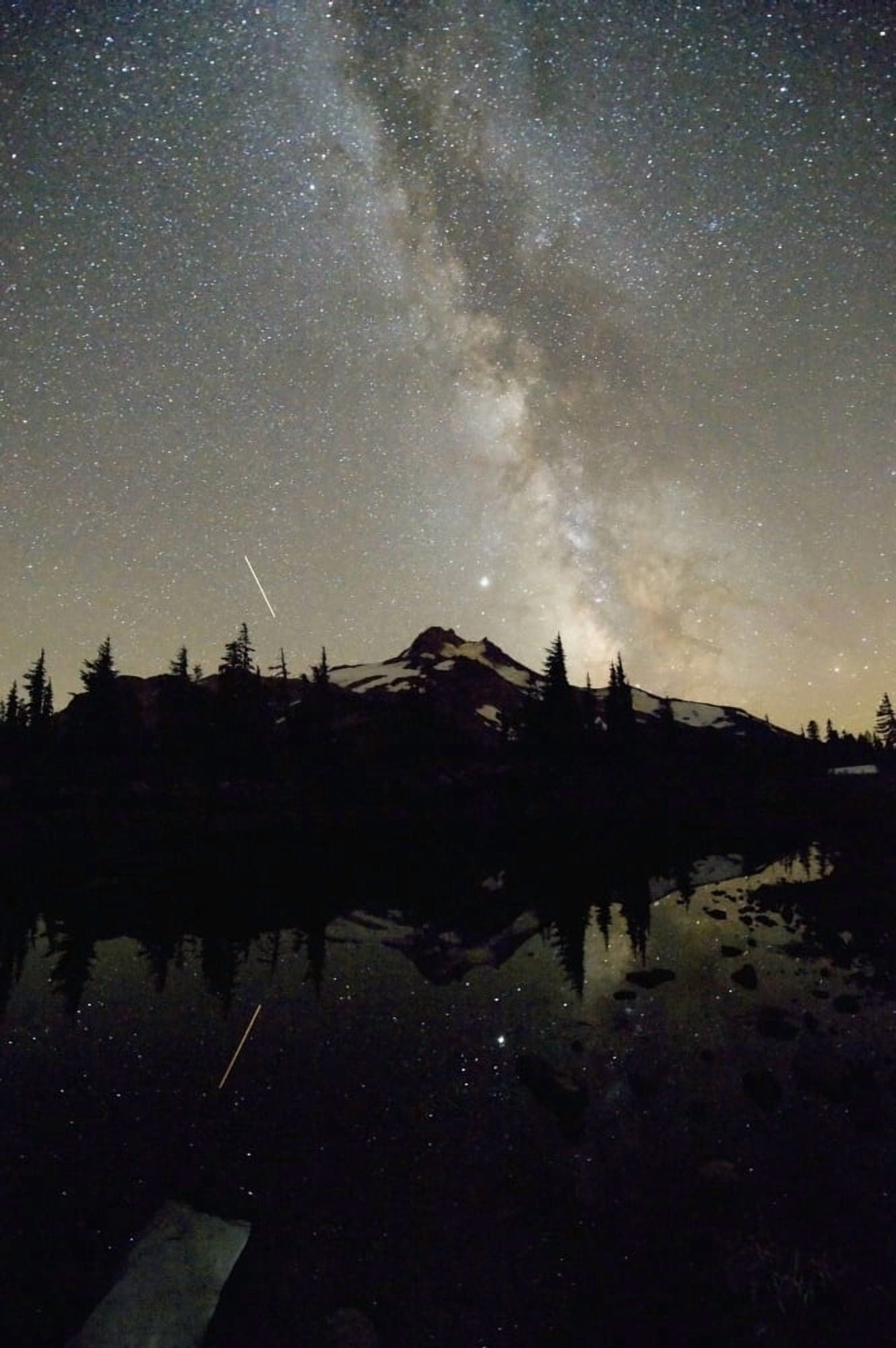 Oregon United States Of America Milky Way Over Mt Jefferson Canvas Art - Dan Sherwood Design Pics (24 x 38)
