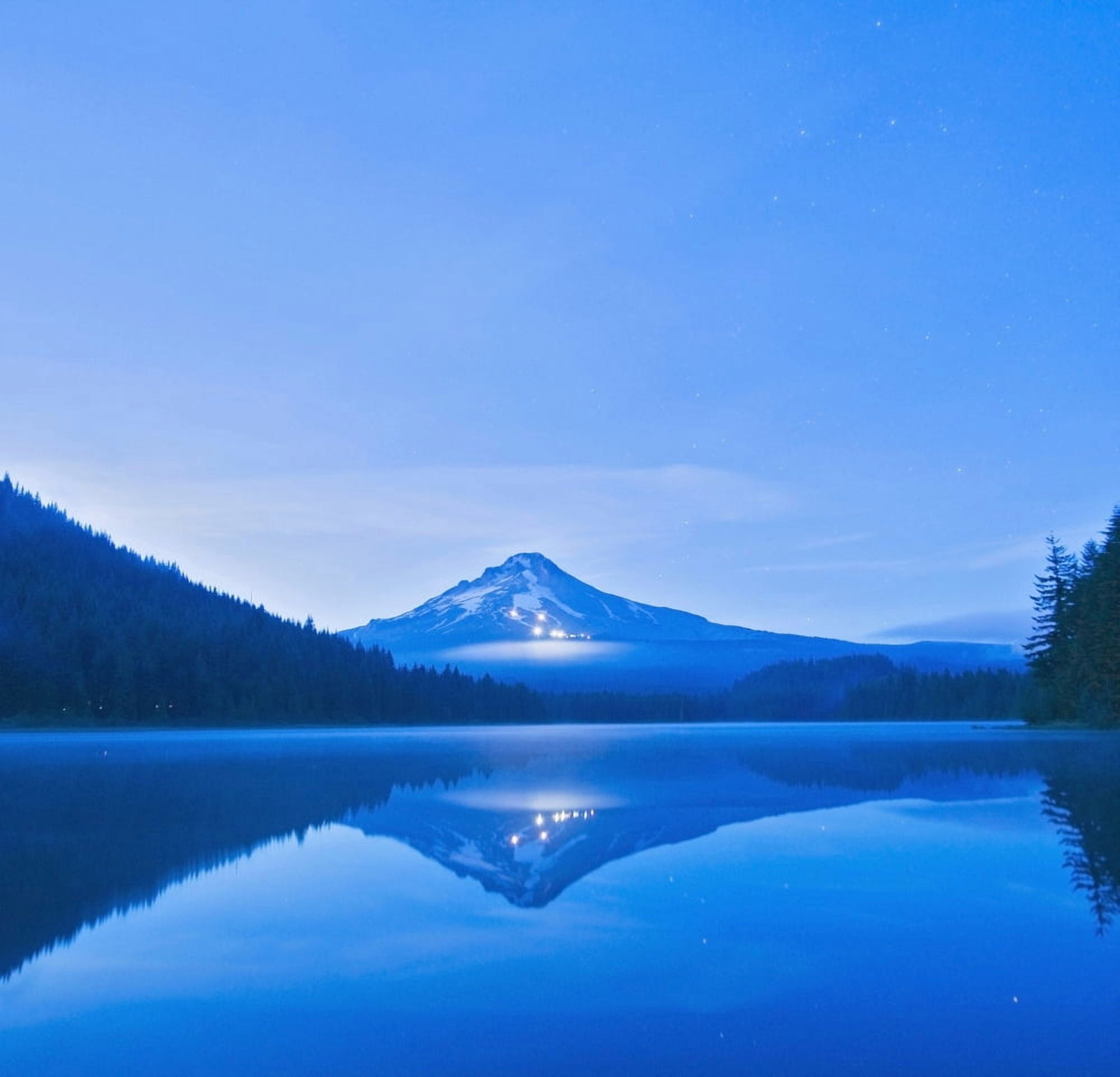 Oregon United States Of America Mt Hood Reflected Into Trillium Lake Canvas Art - Dan Sherwood Design Pics (15 x 15)