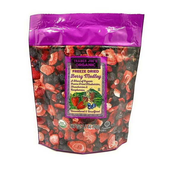 Organic Freeze-Dried Berry Medley ~ Organic Blueberries, Strawberries & Raspberries Blend (Pack of 1)
