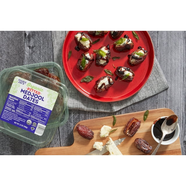 Organic Pitted Medjool Dates