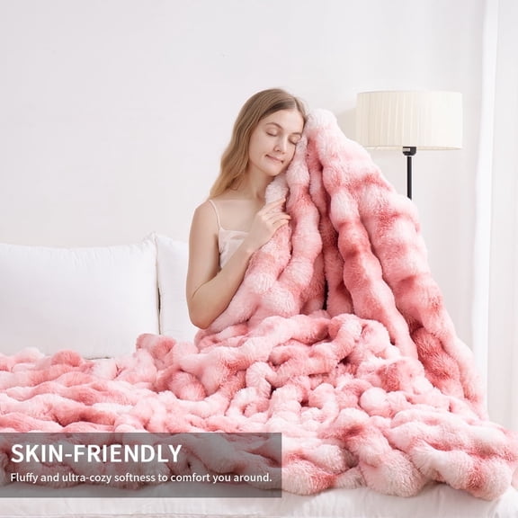 Orhopui Light Pink 50“x60" Rabbit Fur Throw Blanket Super Soft Cozy Plush Thick Reversible Gradient Faux Fur Blankets for Bed Couch Chair Sofa Large Warm Stripe Blanket for Adult Women and Men