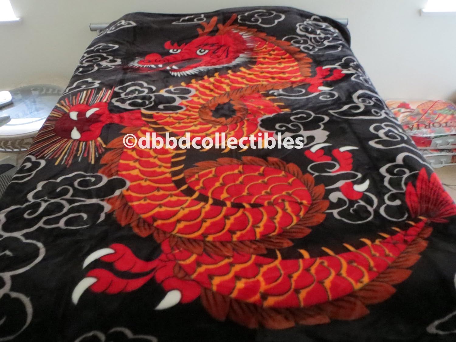 Oriental Dragon Luxury Super Soft Medium Weight Queen Size Mink Blanket