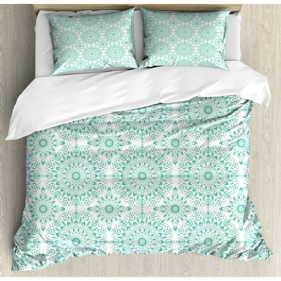 Oriental Duvet Cover Set, Mandala Oriental Image with Ivy Swirl Lace Like Detailed Art Print, Decorative 3 Piece Bedding Set with 2 Pillow Shams, Queen Size, Aqua and White, by Ambesonne