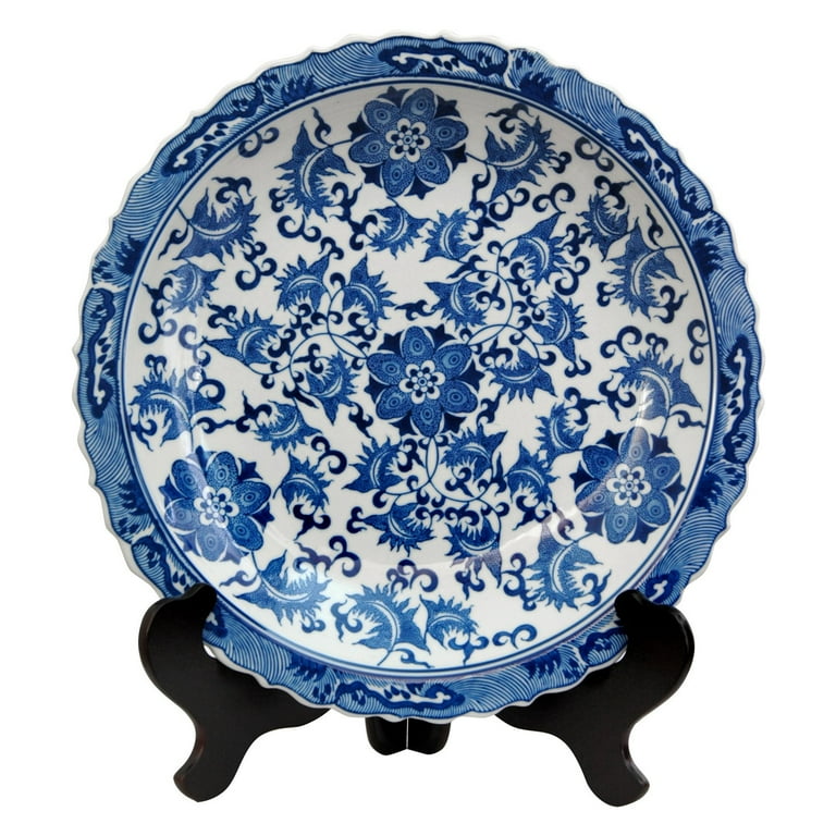 Blue and white porcelain plate discount