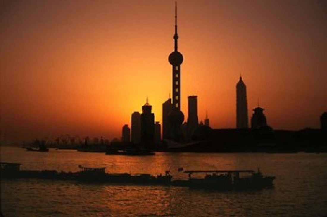 Oriental Pearl TV Tower and High Rises Shanghai China Canvas Art - Keren Su DanitaDelimont (36 x 24)