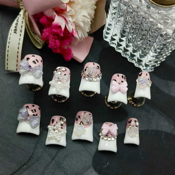 Original Handmade Y2K Cute-Style Press-On Nails - Pink & White Fake Nails with Bow, Pearl, Diamond & 3D Flower Accents, Artisan-Crafted Retro Adorable Decorative Nails, Perfect for Fun Parties