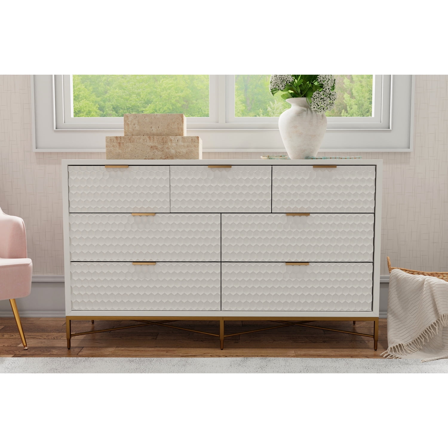 Transitional White Pearl 7-Drawer Dresser with Gold Accents