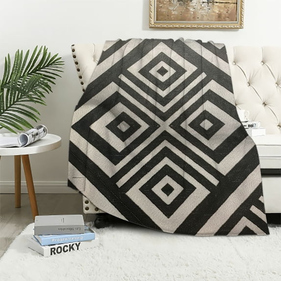 Orinice Optical Illusion Warm Lightweight Blanket Soft Fleece Blankets Throw Blanket for All Seasons Living Rooms Sofa Decor Cow Gifts Multiple Sizes 50x60in