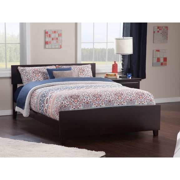 Orlando Queen Traditional Bed with Matching Foot Board in Espresso