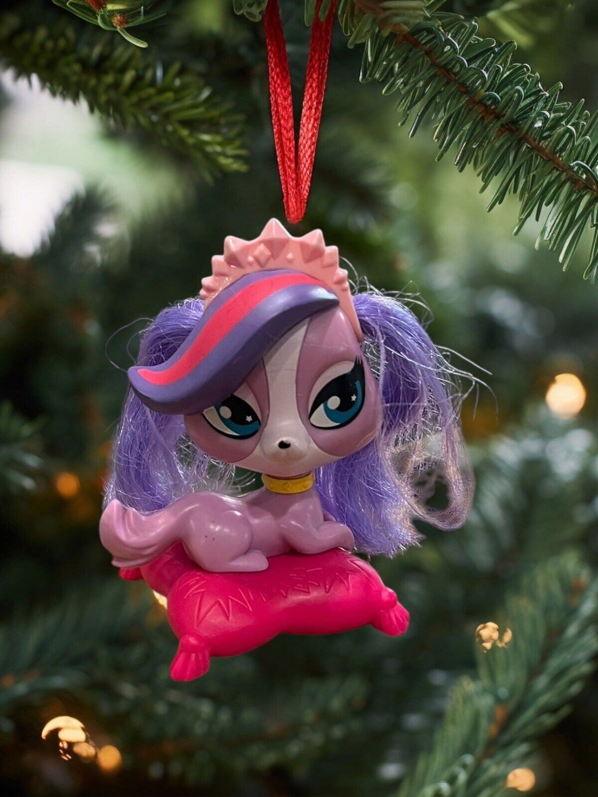 Ornament Littlest Pet Shop 2012 #1 Zoe Trent Purple Dog Pillow Figure Charm 4”