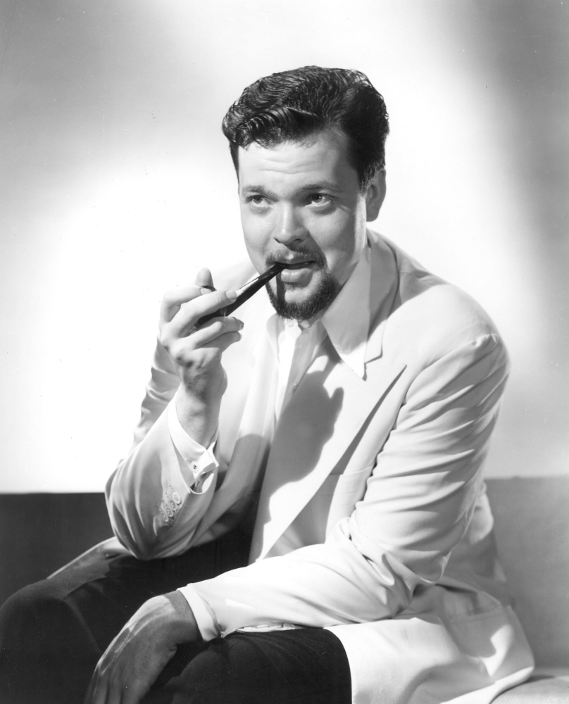 Orson Welles Canvas Art - (16 x 20)