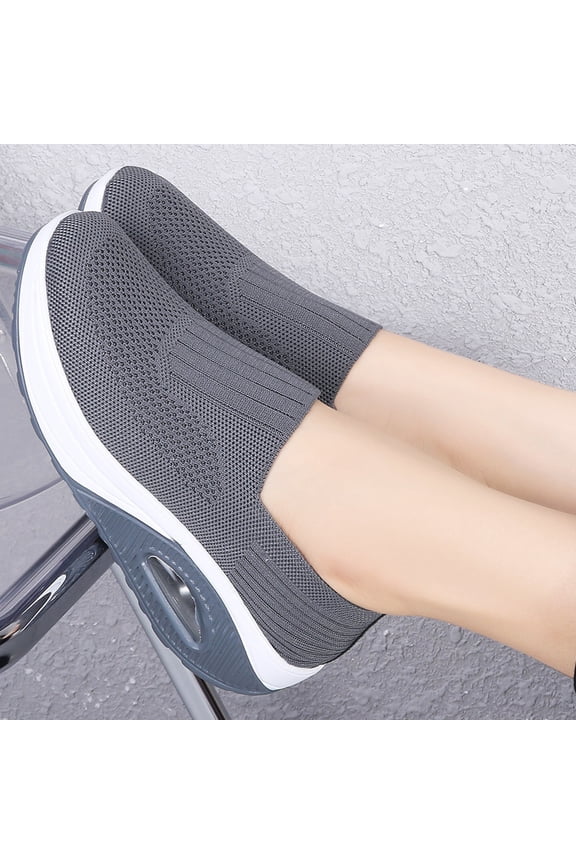 Orthopedic Shoes for Women Arch Support Golf Shoes Wide Width Non Slip Slip on Server Shoes Knitted Mesh Stretch Soft 2026 New Foam Shoes